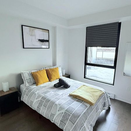 Condo In The Heart Of Downtown Монреаль Экстерьер фото